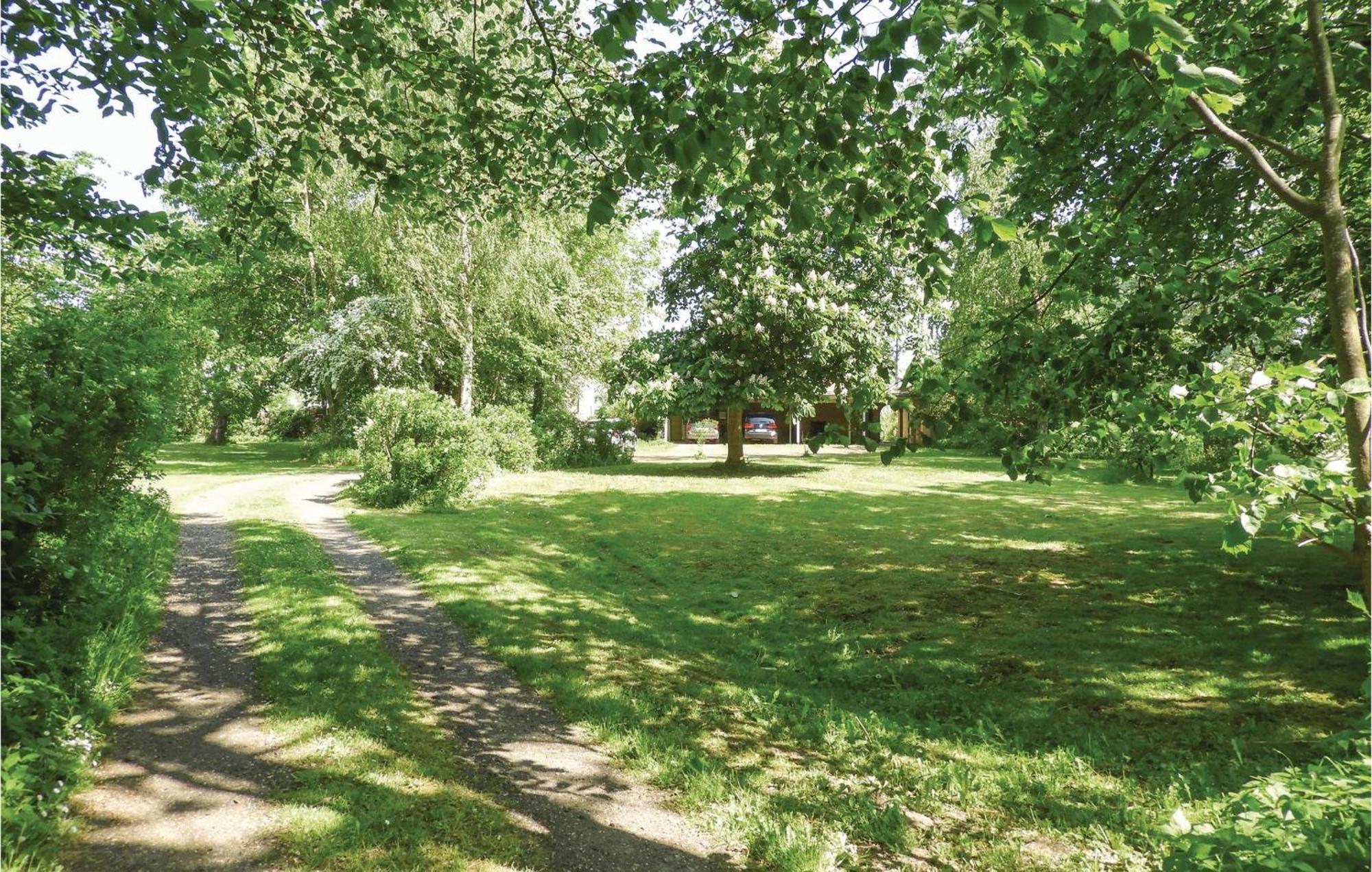 1 Bedroom Awesome Apartment In St, Annen Sankt Annen Екстер'єр фото